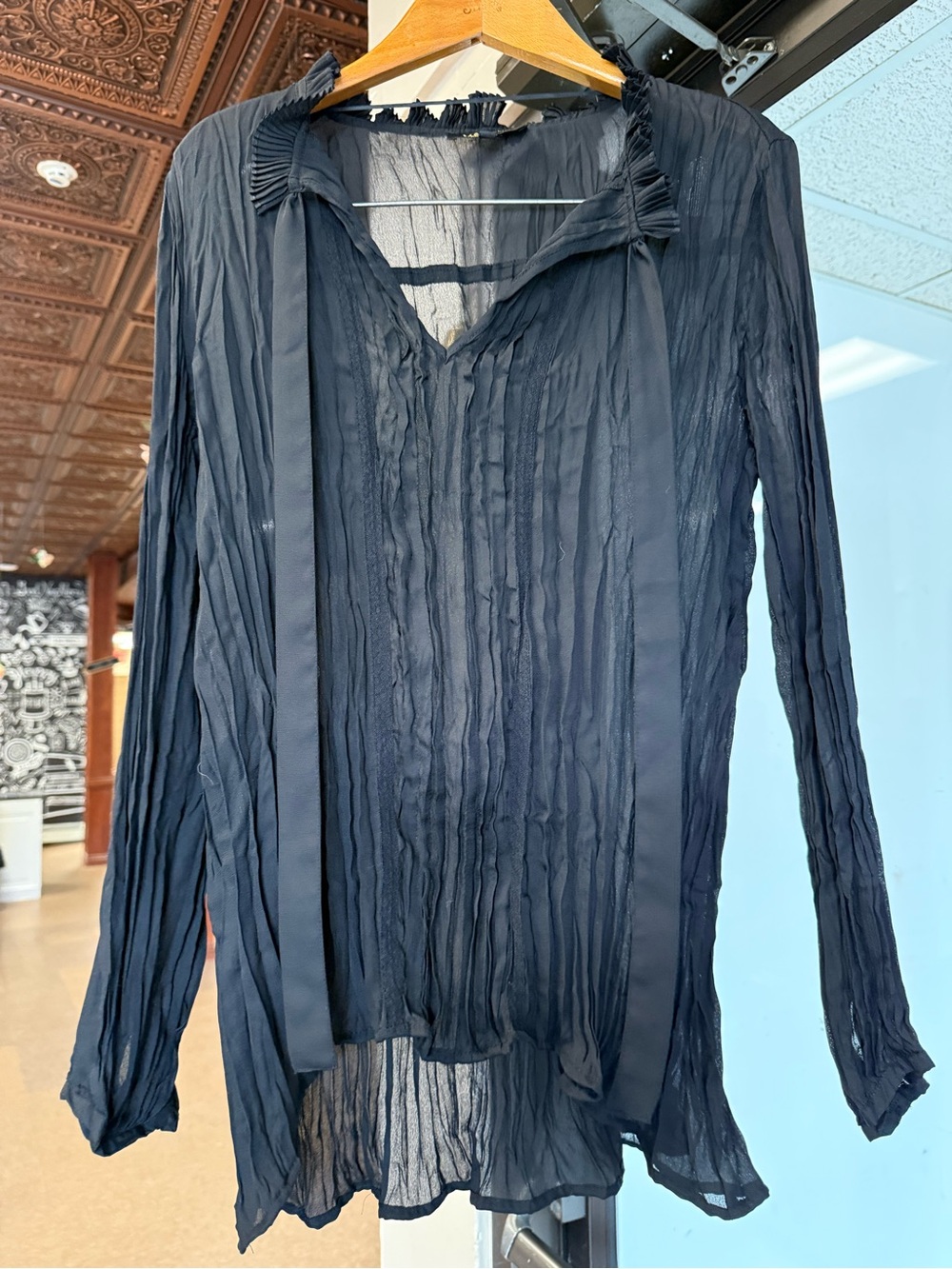 Melissa Paige Crinkle Pleated Sheer Bow Tie Blouse Black Size Large